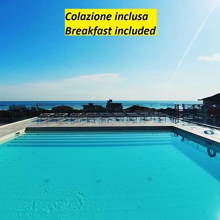 Residence Aries Cesena Bagian luar foto