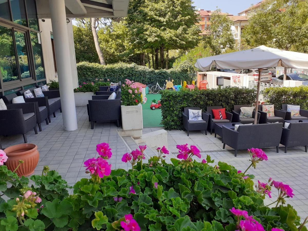 Residence Aries Cesena Bagian luar foto