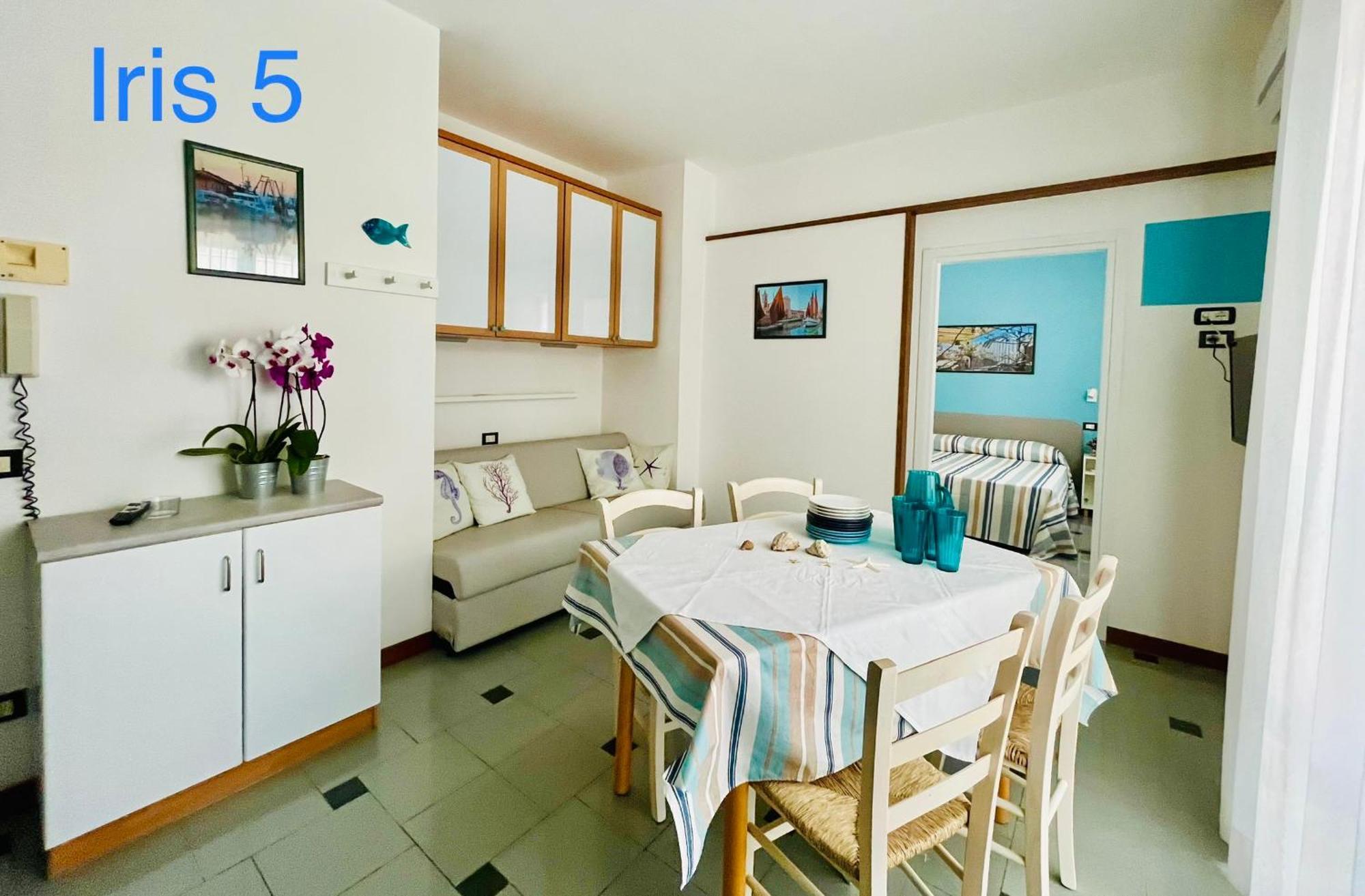Residence Aries Cesena Bagian luar foto