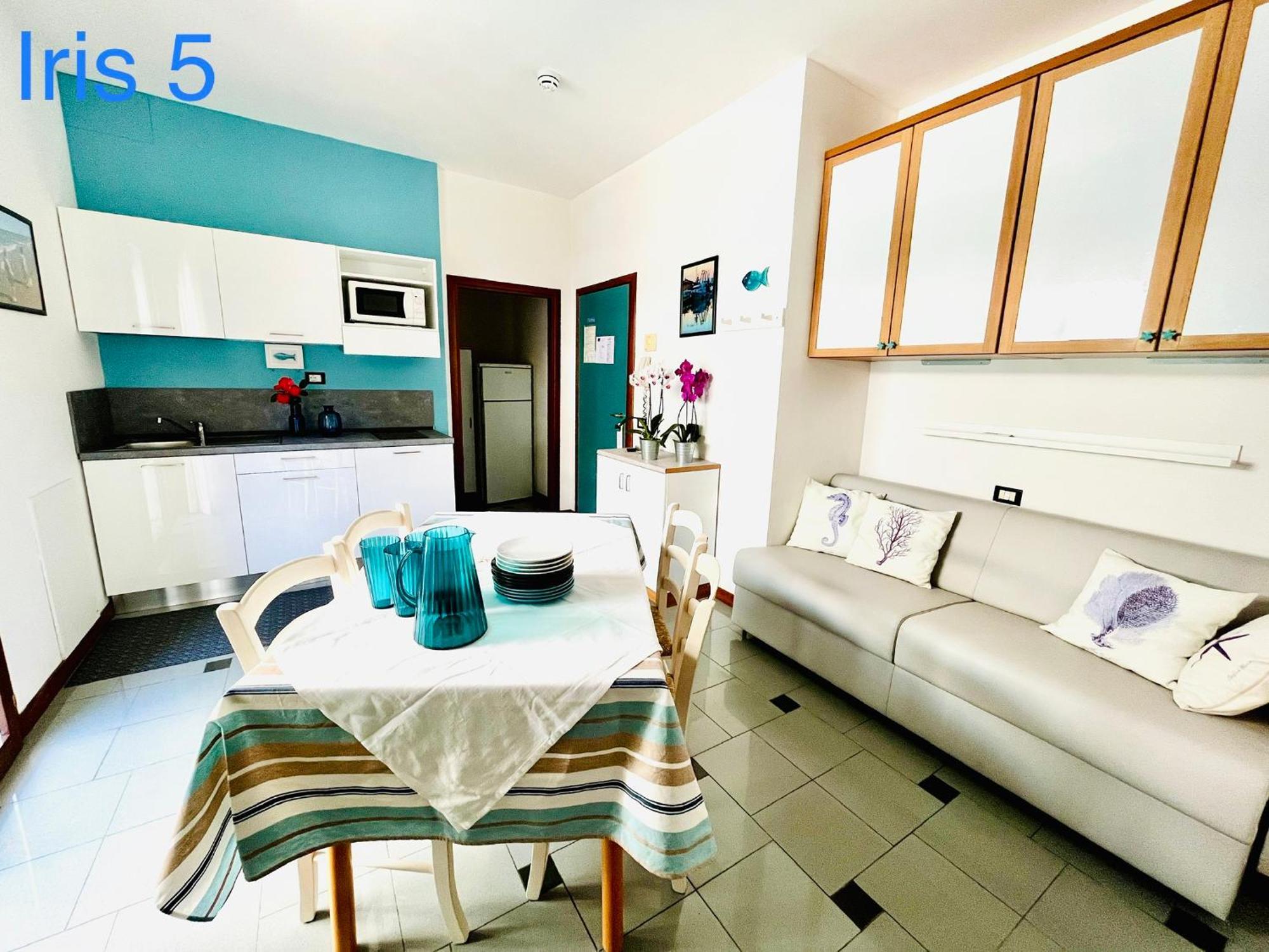 Residence Aries Cesena Bagian luar foto