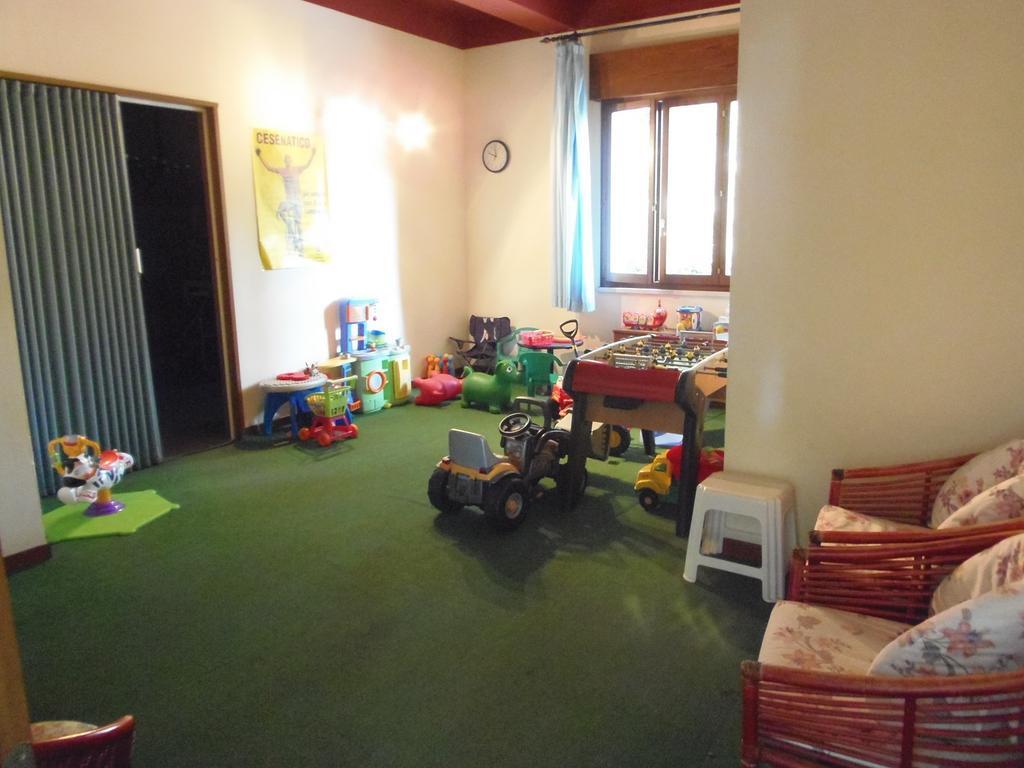 Residence Aries Cesena Bagian luar foto