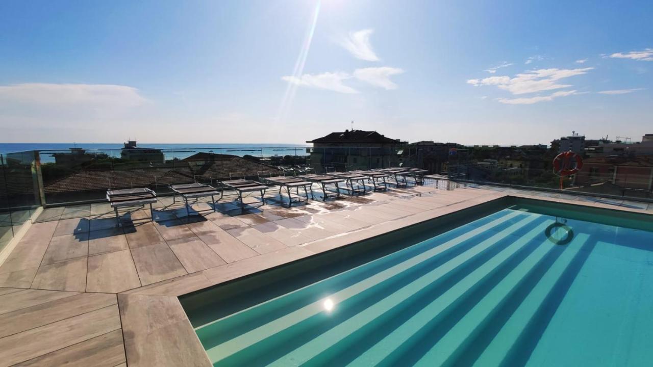 Residence Aries Cesena Bagian luar foto